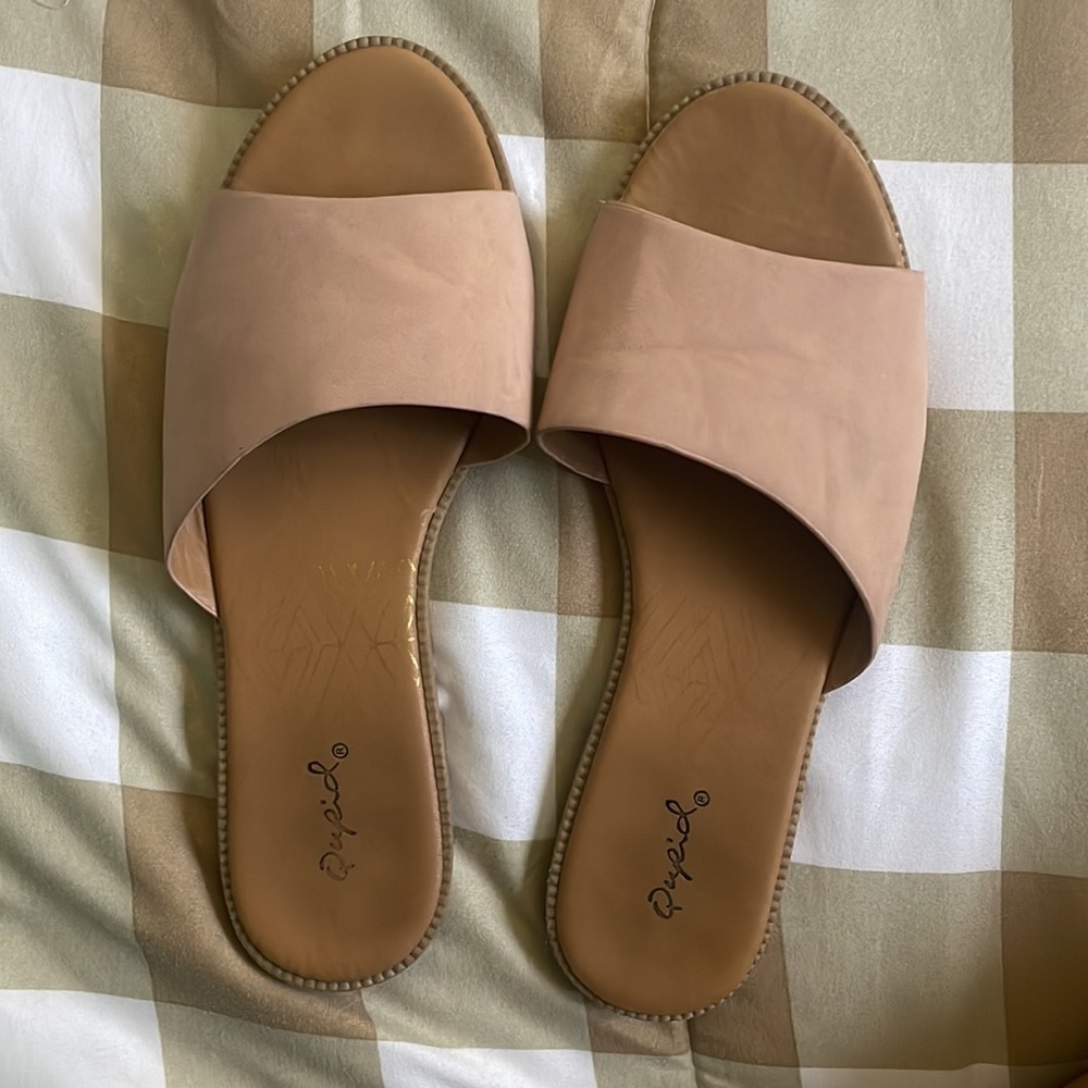 Qupid Sandals